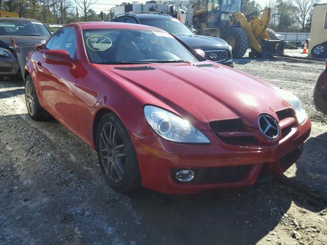 WDBWK54F79F212306 - 2009 MERCEDES-BENZ SLK 300 RED photo 1