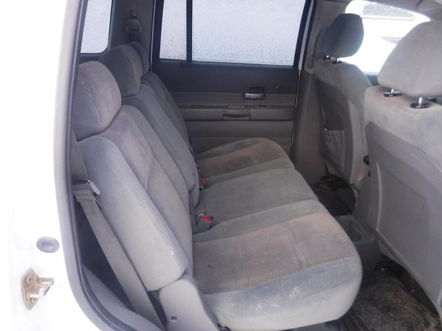 1D4HB48NX5F500775 - 2005 DODGE DURANGO SL WHITE photo 6