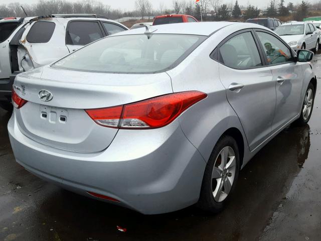 5NPDH4AE2BH037858 - 2011 HYUNDAI ELANTRA GL SILVER photo 4