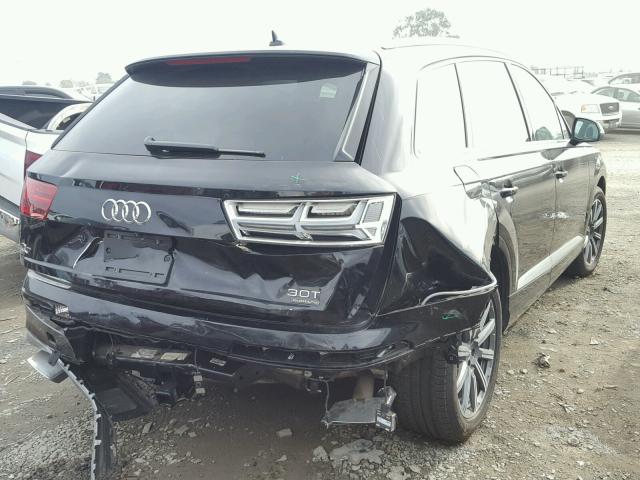 WA1LAAF7XHD048558 - 2017 AUDI Q7 PREMIUM BLACK photo 4