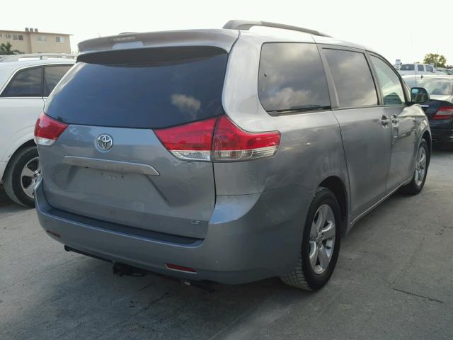 5TDKK3DC3DS305195 - 2013 TOYOTA SIENNA LE SILVER photo 4