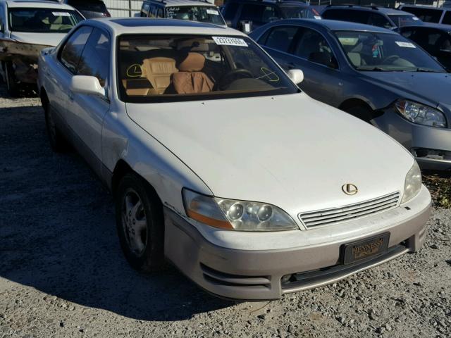 JT8VK13T8P0230485 - 1993 LEXUS ES 300 WHITE photo 1