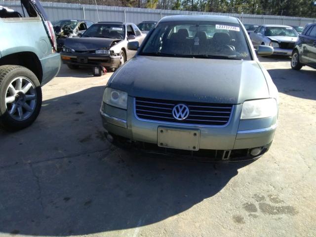 WVWTH63B43P447030 - 2003 VOLKSWAGEN PASSAT GLX GREEN photo 9