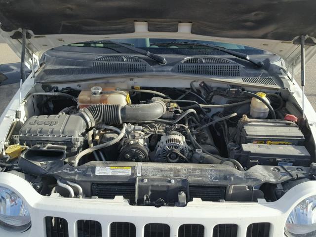 1J4GL48K55W692435 - 2005 JEEP LIBERTY SP WHITE photo 7