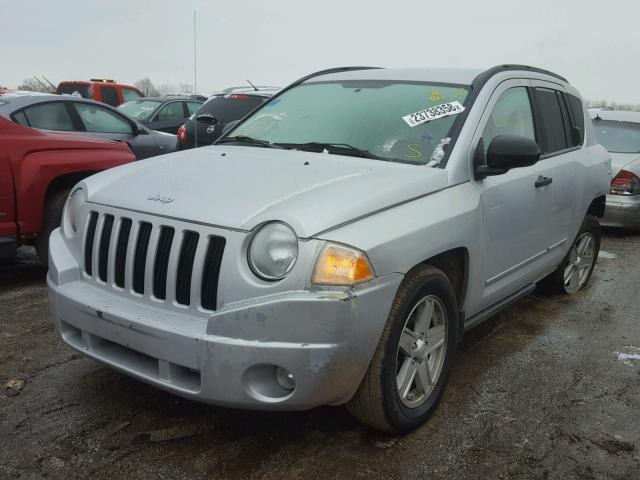 1J4FT47B79D232840 - 2009 JEEP COMPASS SP SILVER photo 2