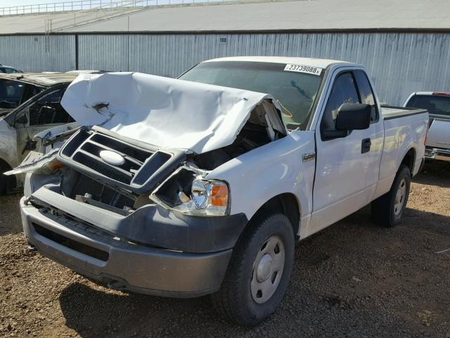 1FTRF14W16NB02381 - 2006 FORD F150 WHITE photo 2