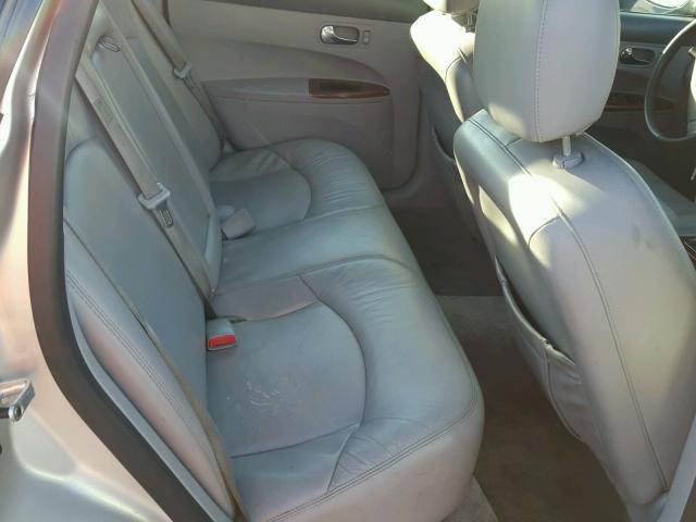 2G4WD562551263242 - 2005 BUICK LACROSSE C SILVER photo 6