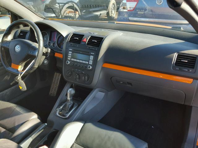 WVWFV71K17W154843 - 2007 VOLKSWAGEN NEW GTI FA ORANGE photo 9