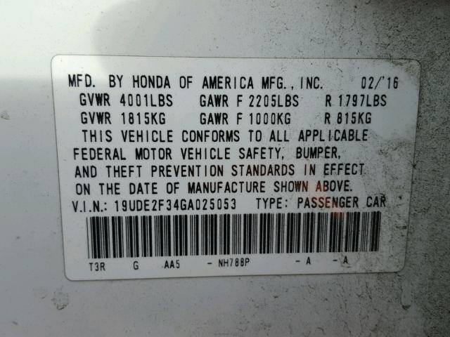 19UDE2F34GA025053 - 2016 ACURA ILX BASE WHITE photo 10