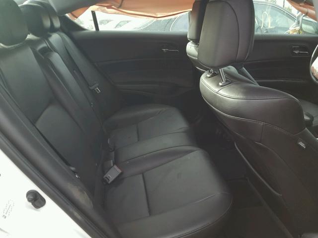 19UDE2F34GA025053 - 2016 ACURA ILX BASE WHITE photo 6