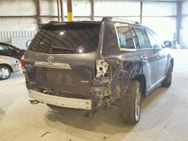 5TDDK3EH9CS131019 - 2012 TOYOTA HIGHLANDER GRAY photo 4