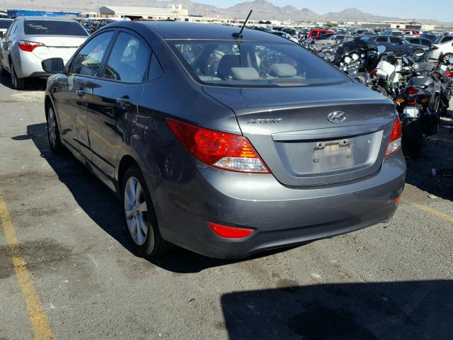 KMHCU4AE9CU167498 - 2012 HYUNDAI ACCENT GLS GRAY photo 3