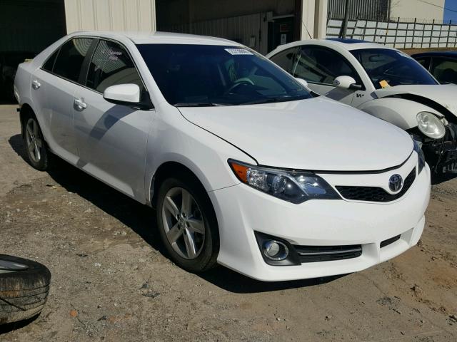 4T1BF1FK8EU803821 - 2014 TOYOTA CAMRY L WHITE photo 1