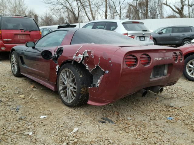 1G1YY22G525111563 - 2002 CHEVROLET CORVETTE TWO TONE photo 3