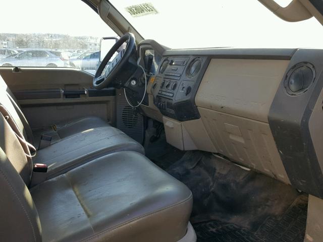 1FTSX21538ED07428 - 2008 FORD F250 SUPER WHITE photo 5