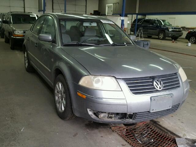 WVWPD63B33P265669 - 2003 VOLKSWAGEN PASSAT GLS GRAY photo 1