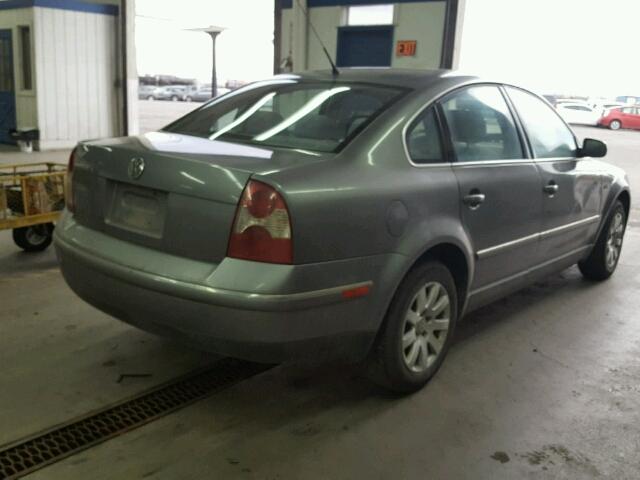 WVWPD63B33P265669 - 2003 VOLKSWAGEN PASSAT GLS GRAY photo 4