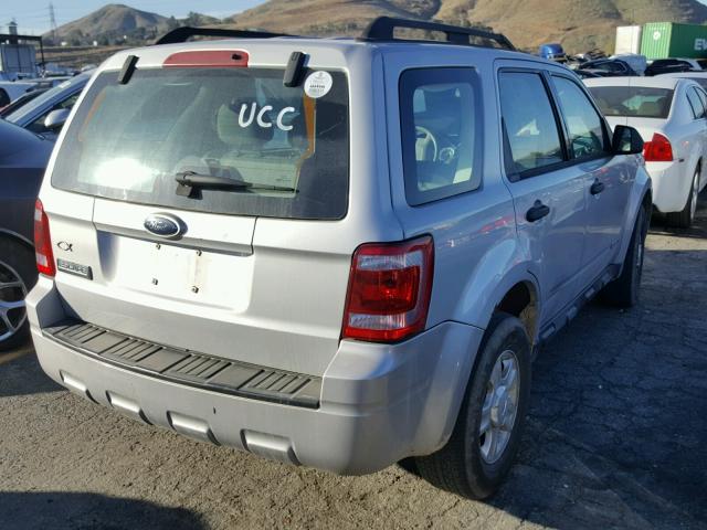 1FMCU02Z68KA63676 - 2008 FORD ESCAPE XLS SILVER photo 4