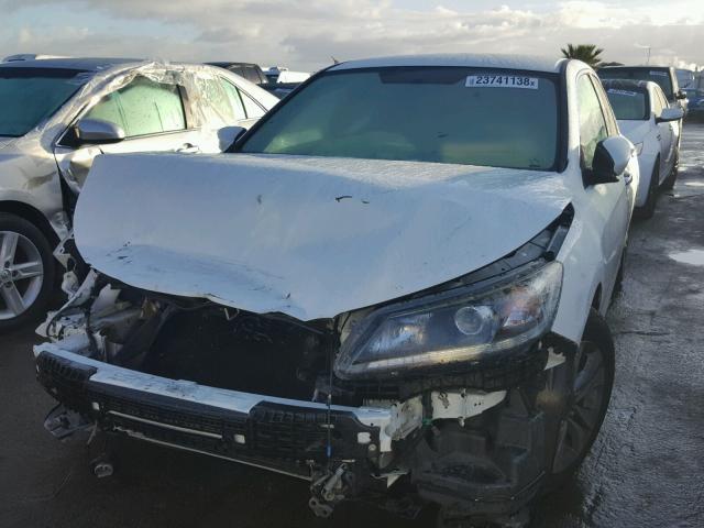 1HGCR2F33EA049518 - 2014 HONDA ACCORD LX WHITE photo 2