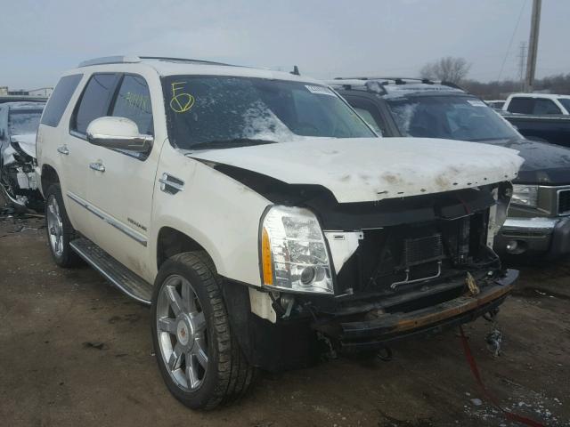 1GYS4BEFXBR270013 - 2011 CADILLAC ESCALADE L WHITE photo 1