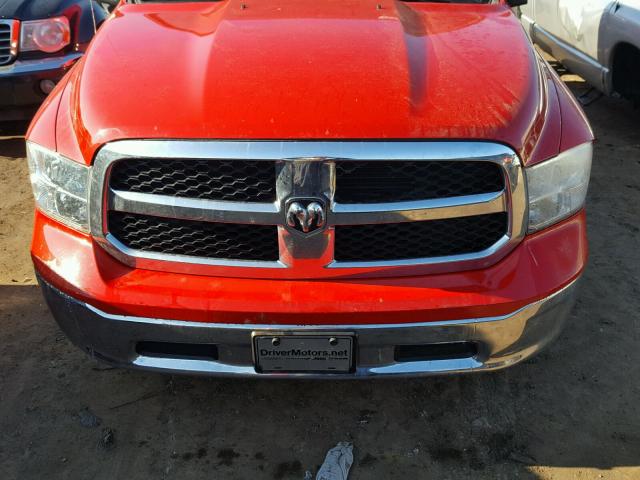 1C6RR7GT1FS579574 - 2015 RAM 1500 SLT RED photo 7