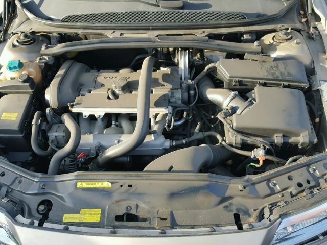 YV1TS592051404999 - 2005 VOLVO S80 2.5T GOLD photo 7