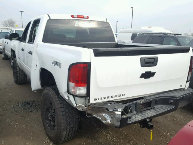 3GCUKSE23DG199838 - 2013 CHEVROLET SILVERADO WHITE photo 3