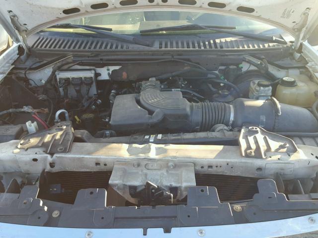 1FMPU17L23LC39945 - 2003 FORD EXPEDITION WHITE photo 7