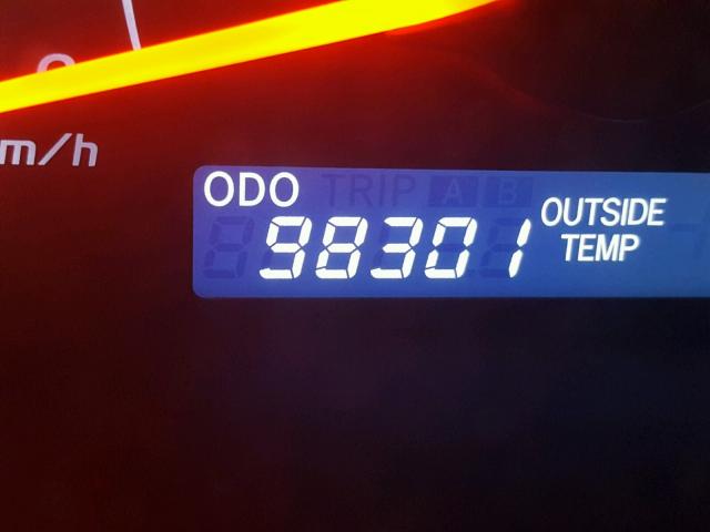 4T4BF3EKXAR075447 - 2010 TOYOTA CAMRY BASE SILVER photo 8