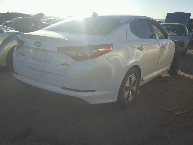 KNAGM4AD7C5010637 - 2012 KIA OPTIMA HYB WHITE photo 4