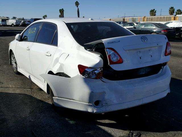 1NXBU40E79Z054770 - 2009 TOYOTA COROLLA BA WHITE photo 3