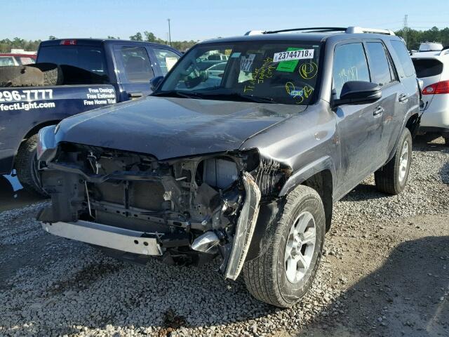 JTEBU5JR9E5179779 - 2014 TOYOTA 4RUNNER SR GRAY photo 2