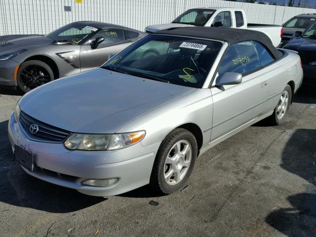 2T1FF28P22C544062 - 2002 TOYOTA CAMRY SOLA GRAY photo 2