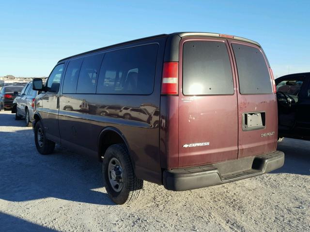 1GAGG25U931139875 - 2003 CHEVROLET EXPRESS G2 MAROON photo 3