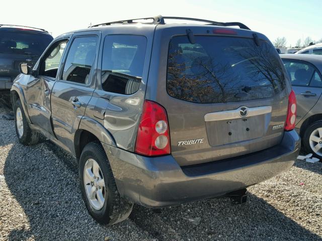 4F2CZ94125KM58628 - 2005 MAZDA TRIBUTE S GRAY photo 3