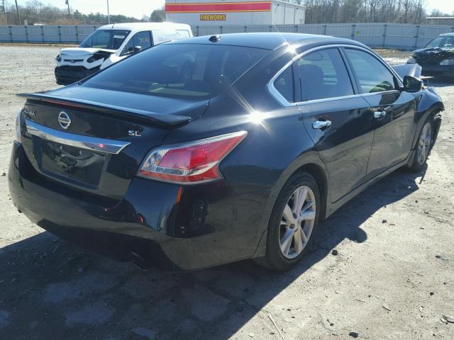 1N4AL3AP3FN398380 - 2015 NISSAN ALTIMA 2.5 BLACK photo 4