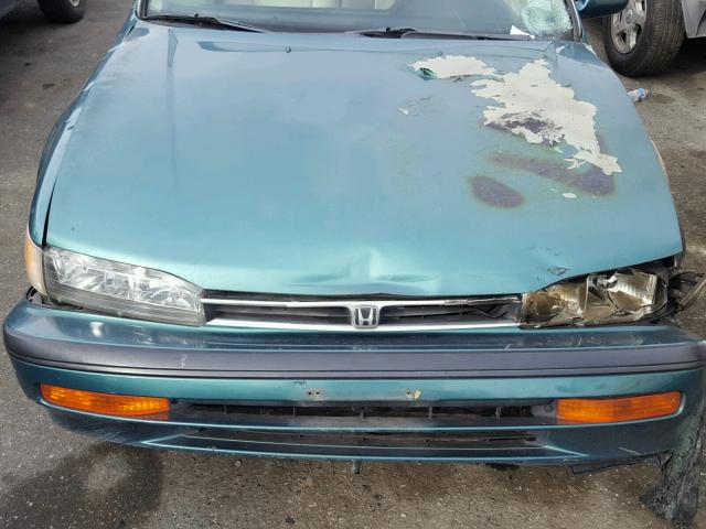 1HGCB9757PA004713 - 1993 HONDA ACCORD LX GREEN photo 7