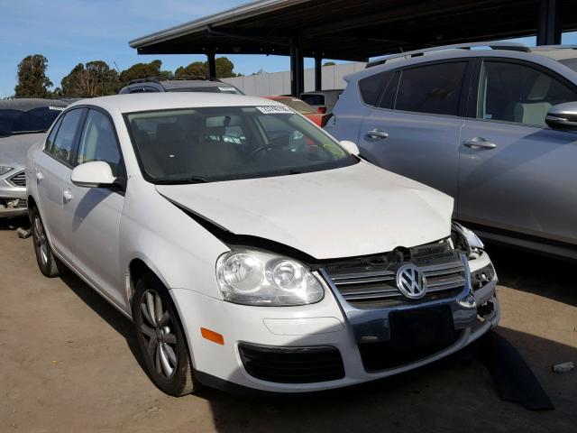 3VWAZ7AJXAM098685 - 2010 VOLKSWAGEN JETTA LIMI WHITE photo 1