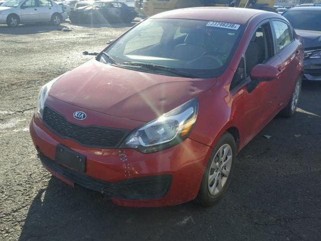 KNADM4A35E6384400 - 2014 KIA RIO LX RED photo 2