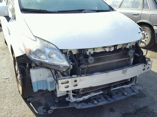 JTDKN3DU0A1240007 - 2010 TOYOTA PRIUS WHITE photo 9