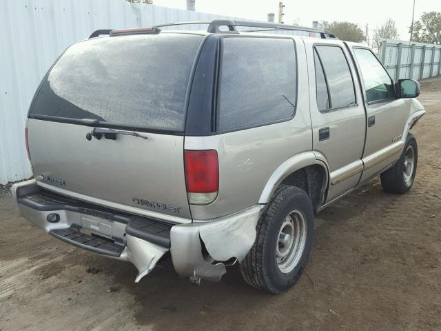 1GNCS13W22K192257 - 2002 CHEVROLET BLAZER BEIGE photo 4