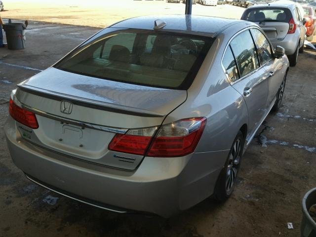 1HGCR6F72FA008809 - 2015 HONDA ACCORD HYB SILVER photo 4