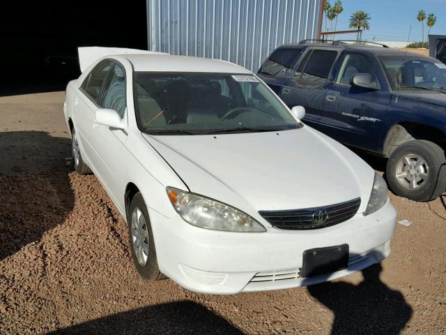 4T1BE32K46U692268 - 2006 TOYOTA CAMRY LE WHITE photo 1