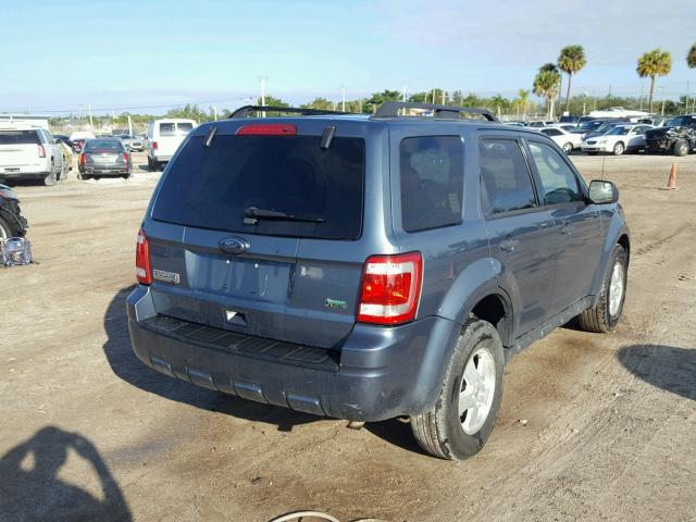 1FMCU9DG3BKA51976 - 2011 FORD ESCAPE XLT BLUE photo 4