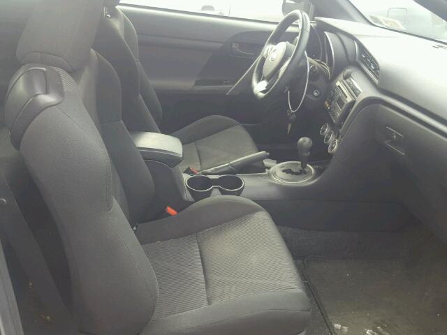 JTKJF5C77D3046561 - 2013 TOYOTA SCION TC 银色 照片 5