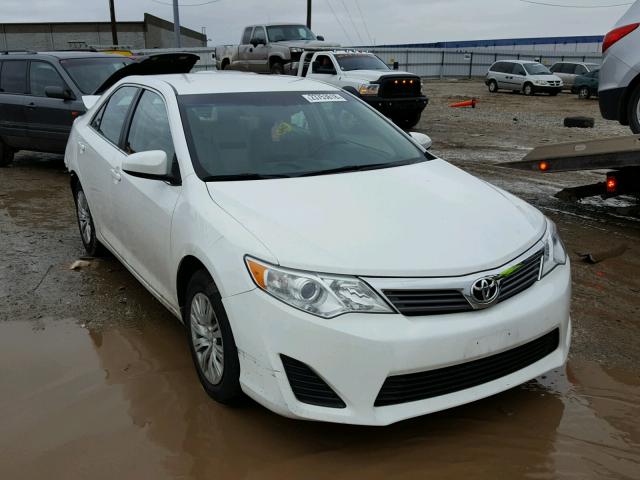 4T4BF1FK1ER395362 - 2014 TOYOTA CAMRY L WHITE photo 1