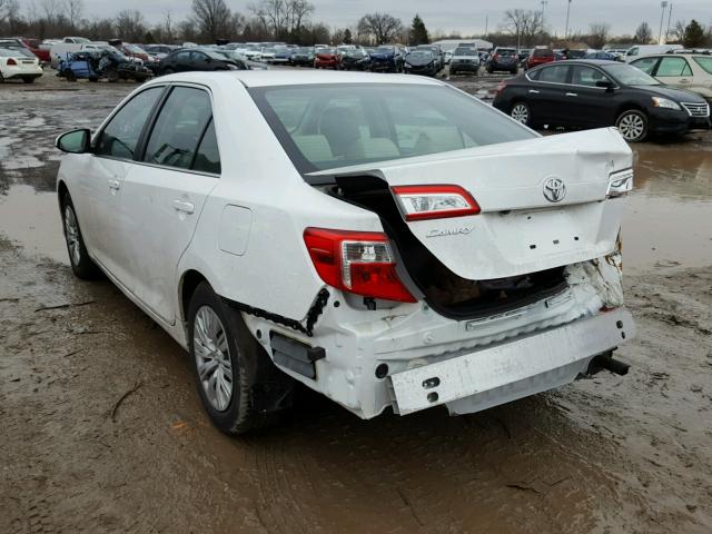 4T4BF1FK1ER395362 - 2014 TOYOTA CAMRY L WHITE photo 3