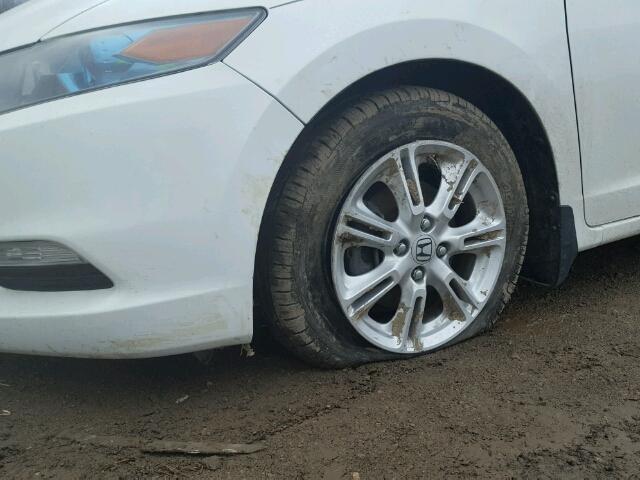 JHMZE2H73BS005639 - 2011 HONDA INSIGHT EX WHITE photo 9