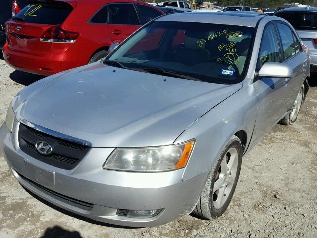 5NPEU46F56H010600 - 2006 HYUNDAI SONATA GLS SILVER photo 2