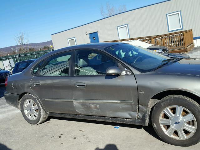 1FAHP56S04G120792 - 2004 FORD TAURUS SEL GRAY photo 9